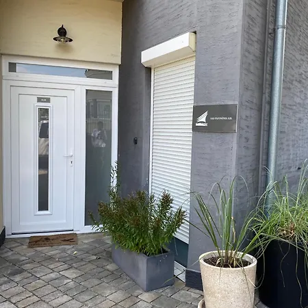 Apartament Csenge 2. *