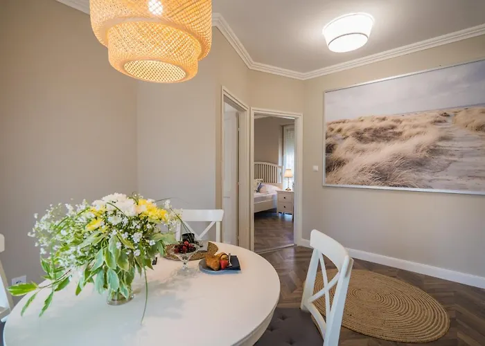 Csenge 2. * 希欧福克